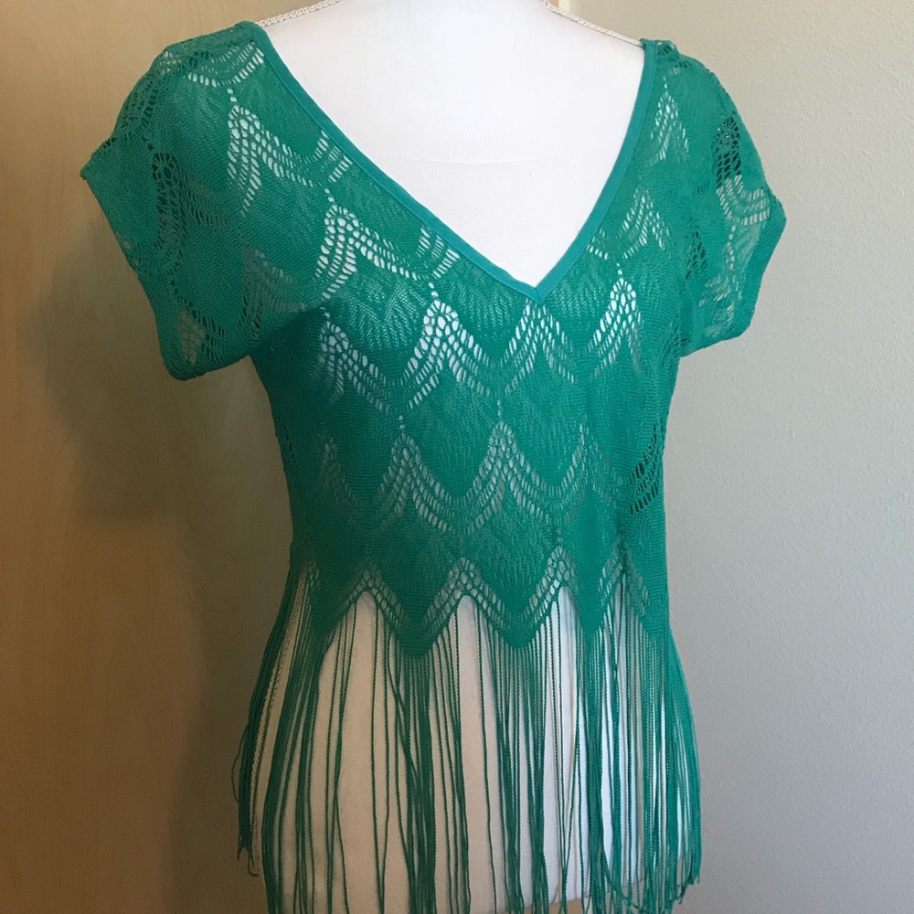 Gorgeous and fun Lace fringe tee
